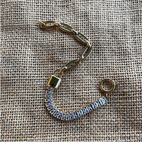 Gold Plated Waterproof Lock Chain Bling Cubic Zirconia Bracelet Sparkly New - Picture 8 of 11